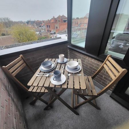 Gezellig Appartement In Brugge, Nabij Damme. Exterior foto